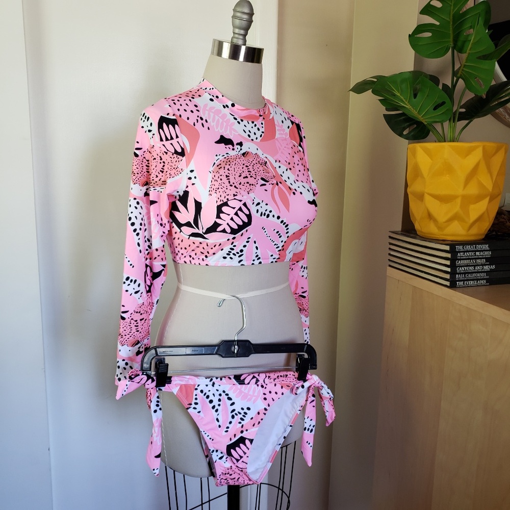 Animal Print Swimsuit Size Large NEW!